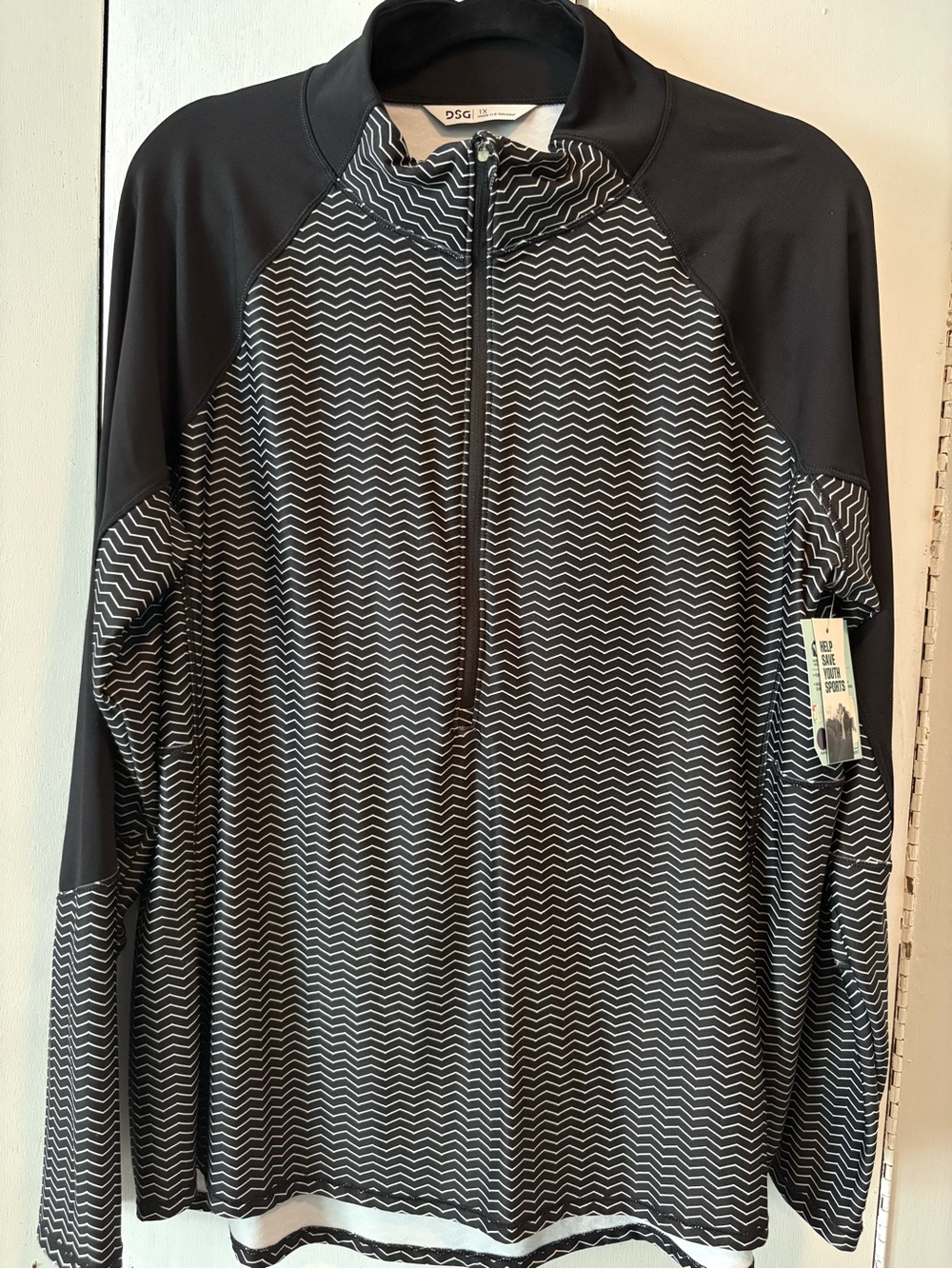 DSG Ladies Black and Gray Long-Sleeve Zip Neck Swim Rash Guard
